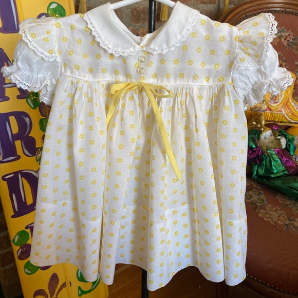 C I Castro Co Vintage Infant Girls Yellow & White  Dress size 9 months - Picture 11 of 12